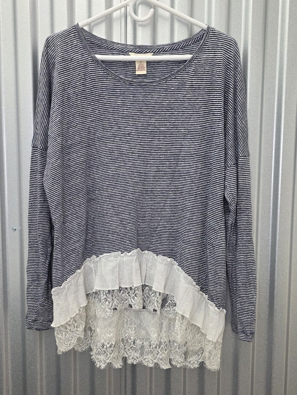 Sundance Women’s Sz XL 100% Linen White Blue Striped Long Sleeve Shirt Lace Boho